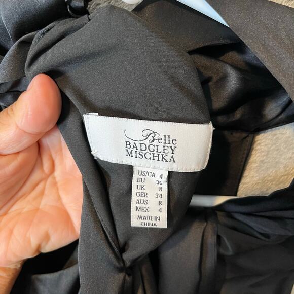 Belle Badgley Mischka‎ Gemma Halter Neck Sleeveless Tie Waist Tiered Gown Size 4 - Picture 2 of 8